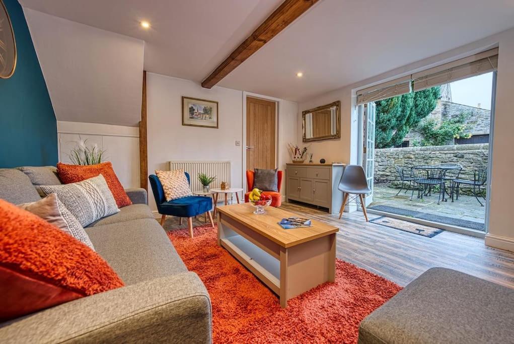 Delightful Two-Bedroom Cottage In The Heart Of Bakewell Luaran gambar