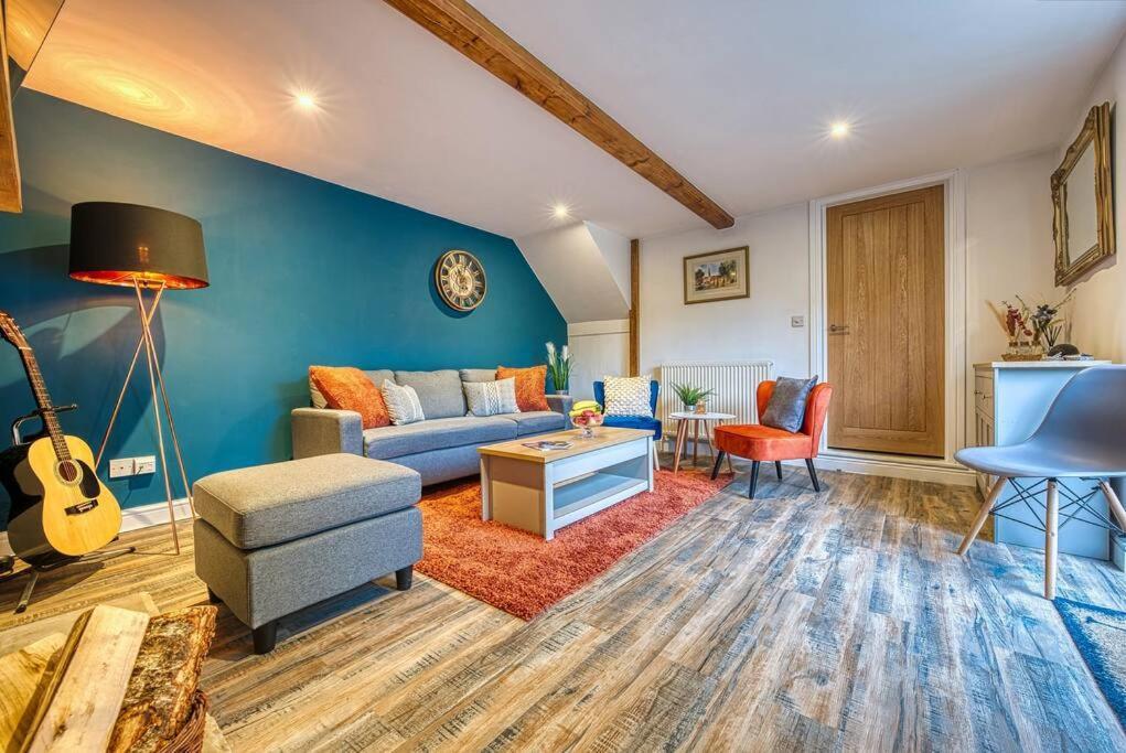 Delightful Two-Bedroom Cottage In The Heart Of Bakewell Luaran gambar